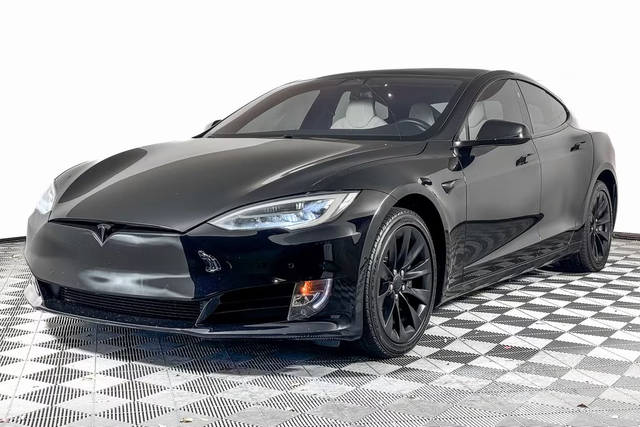 2019 Tesla Model S Standard Range AWD photo