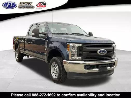 2019 Ford F-350 Super Duty XLT 4WD photo