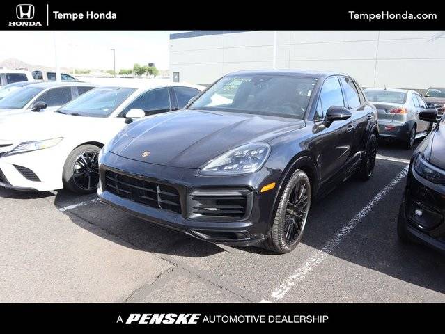 2021 Porsche Cayenne GTS AWD photo