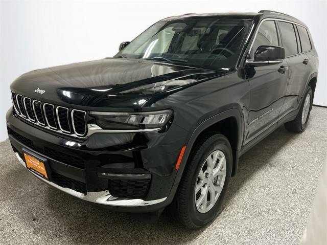 2023 Jeep Grand Cherokee L Limited 4WD photo