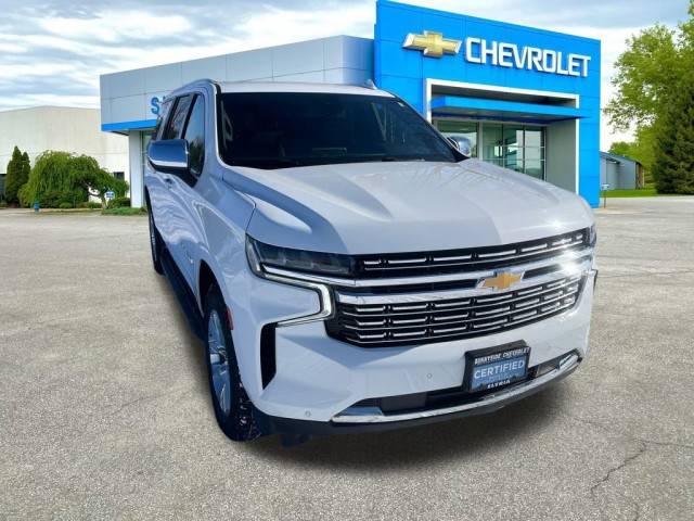 2023 Chevrolet Suburban Premier 4WD photo