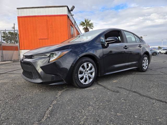 2021 Toyota Corolla LE FWD photo