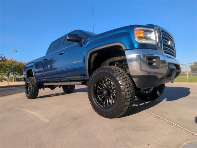 2019 GMC Sierra 2500HD SLE 4WD photo