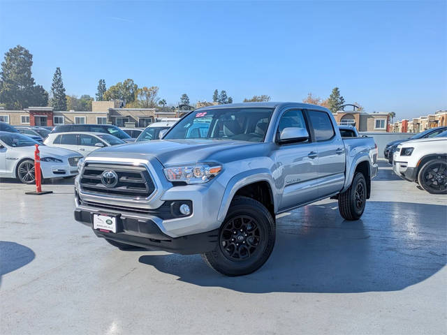 2022 Toyota Tacoma SR5 RWD photo