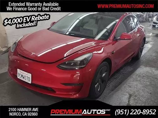 2022 Tesla Model 3  RWD photo