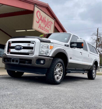 2015 Ford F-250 Super Duty Platinum 4WD photo