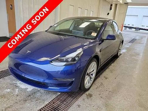 2023 Tesla Model 3  RWD photo