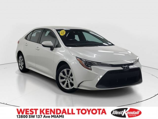 2022 Toyota Corolla LE FWD photo