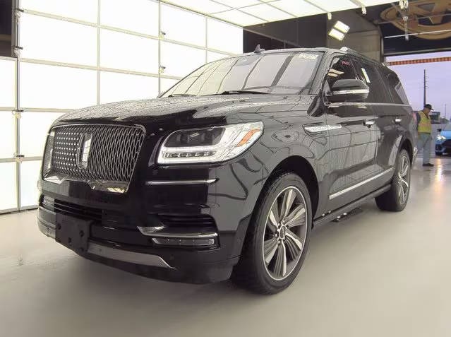 2019 Lincoln Navigator Reserve 4WD photo