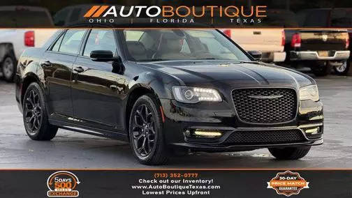 2022 Chrysler 300 Touring L AWD photo