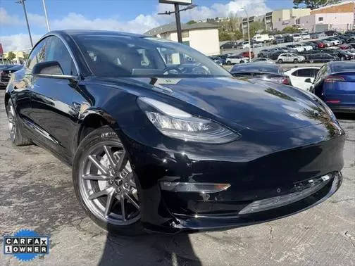 2019 Tesla Model 3 Long Range AWD photo