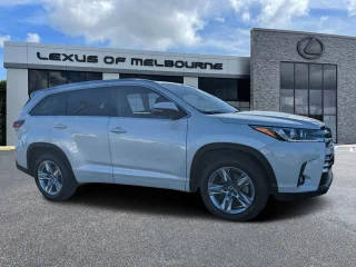 2018 Toyota Highlander Limited FWD photo