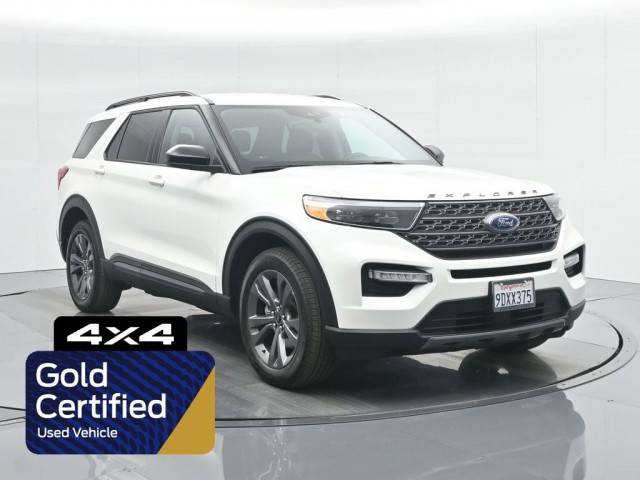 2022 Ford Explorer XLT 4WD photo