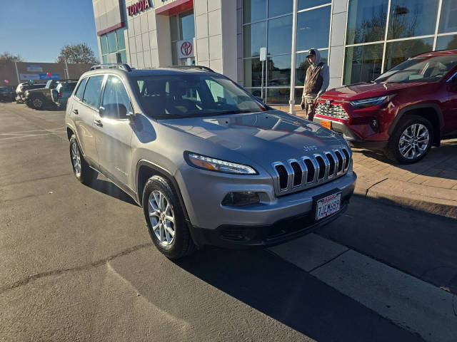 2015 Jeep Cherokee Sport 4WD photo