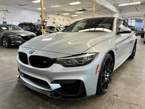 2018 BMW M4  RWD photo