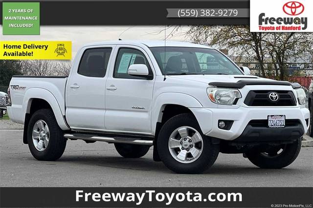 2015 Toyota Tacoma  4WD photo