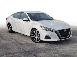 2021 Nissan Altima 2.5 SR FWD photo