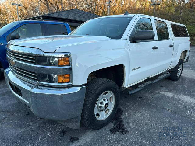 2018 Chevrolet Silverado 2500HD Work Truck 4WD photo