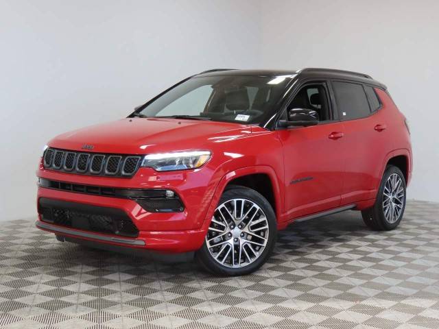 2023 Jeep Compass High Altitude 4WD photo