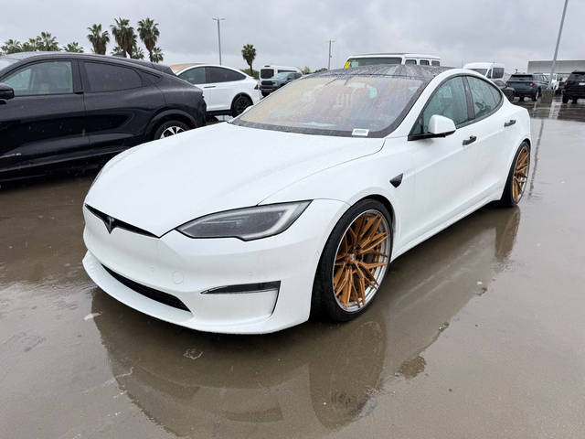 2022 Tesla Model S Plaid AWD photo