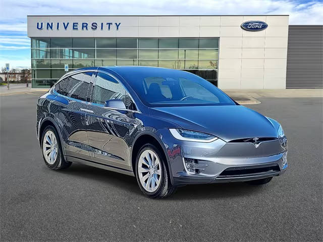 2019 Tesla Model X  AWD photo