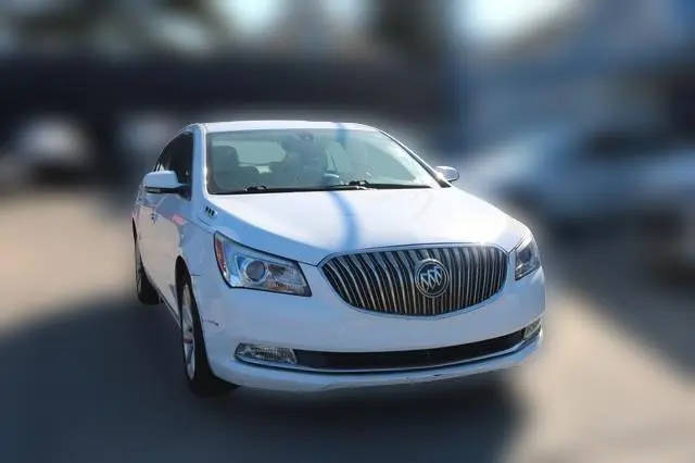 2015 Buick LaCrosse Leather FWD photo
