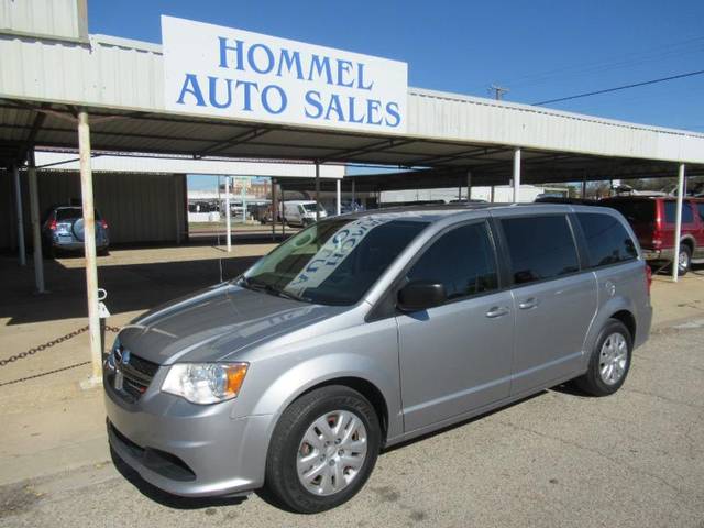 2018 Dodge Grand Caravan SE FWD photo