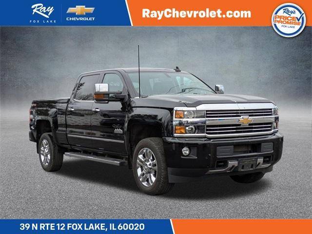 2015 Chevrolet Silverado 2500HD High Country 4WD photo