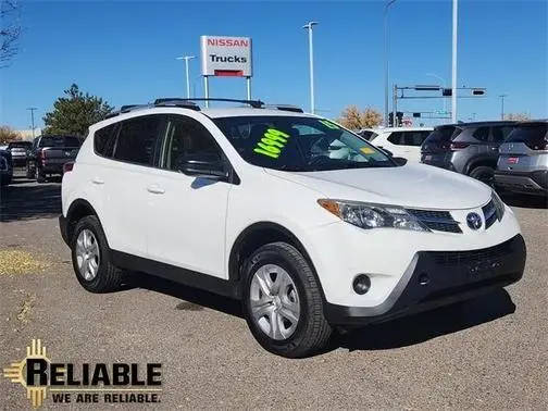 2015 Toyota RAV4 LE FWD photo