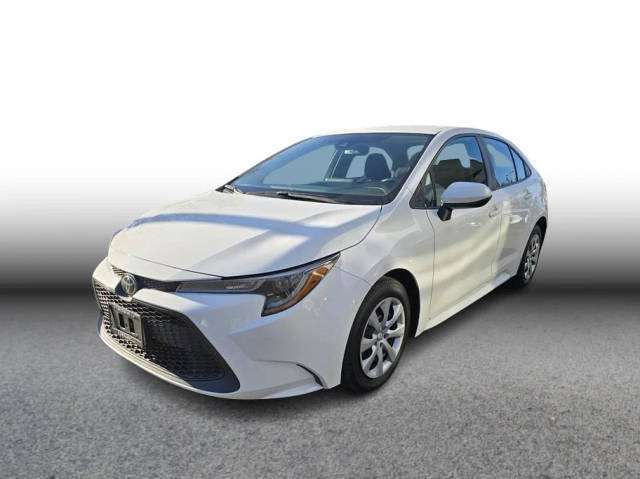 2022 Toyota Corolla LE FWD photo