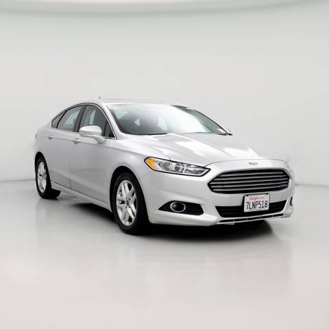 2016 Ford Fusion SE FWD photo