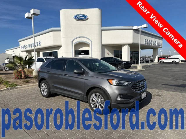 2022 Ford Edge Titanium AWD photo