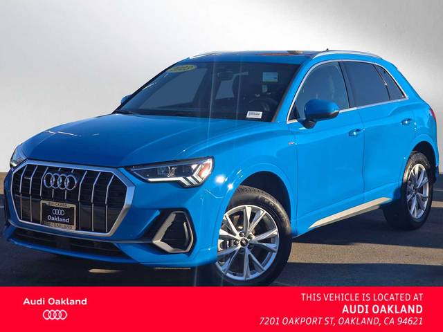 2023 Audi Q3 S line Premium AWD photo