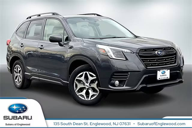 2022 Subaru Forester Premium AWD photo