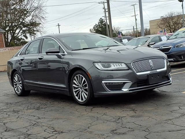 2020 Lincoln MKZ Standard AWD photo