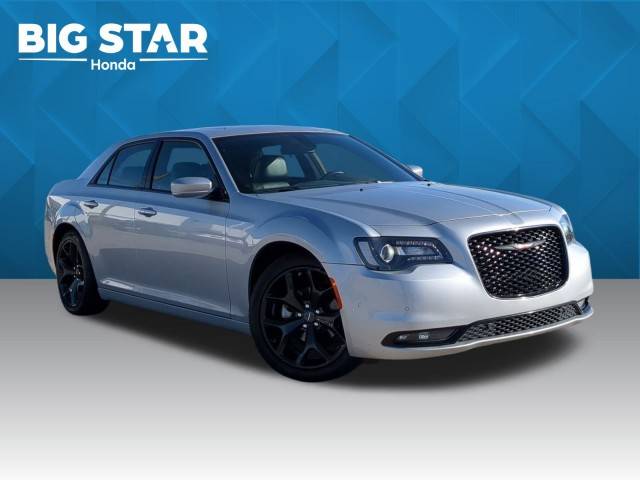 2022 Chrysler 300 300S RWD photo