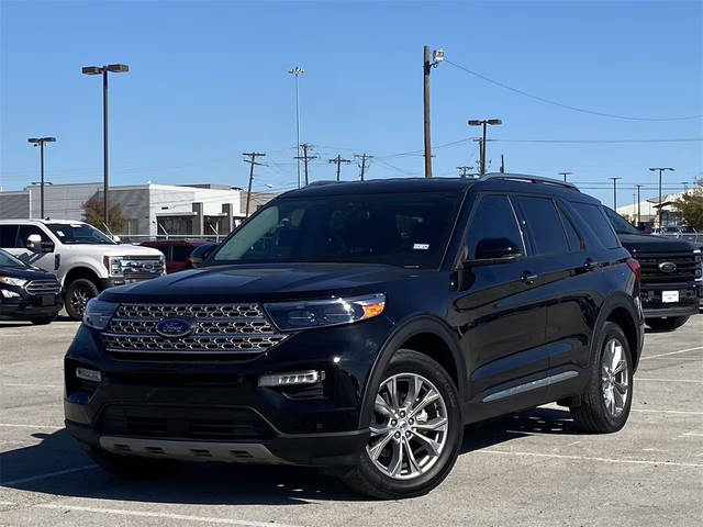 2022 Ford Explorer Limited 4WD photo