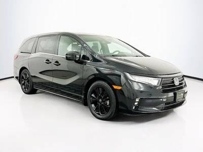 2023 Honda Odyssey Sport FWD photo