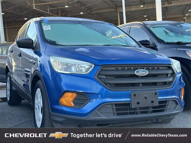 2017 Ford Escape S FWD photo