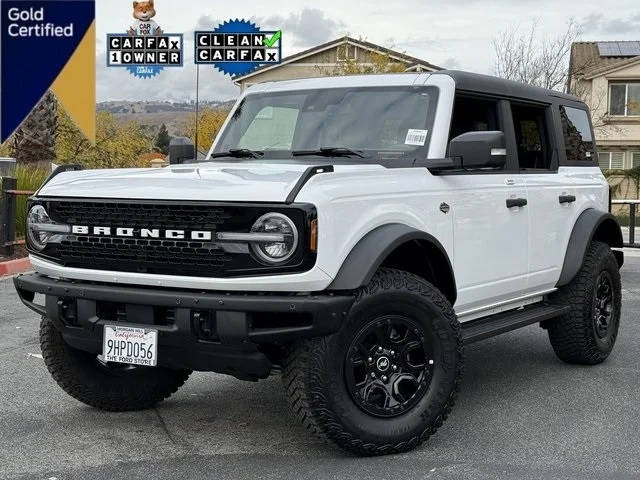 2023 Ford Bronco 4 Door Wildtrak 4WD photo