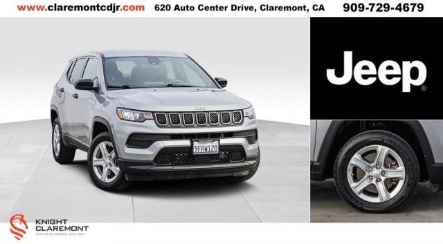 2023 Jeep Compass Sport 4WD photo