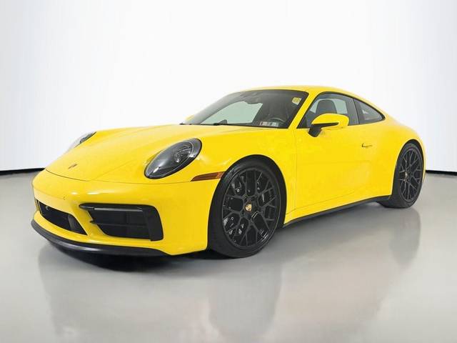 2023 Porsche 911 Carrera GTS RWD photo
