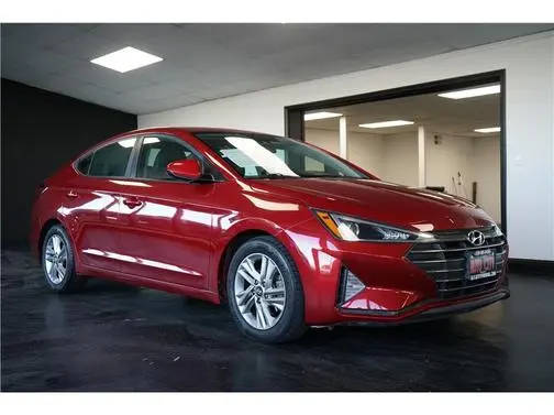 2019 Hyundai Elantra SEL FWD photo