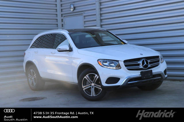 2016 Mercedes-Benz GLC-Class GLC 300 RWD photo