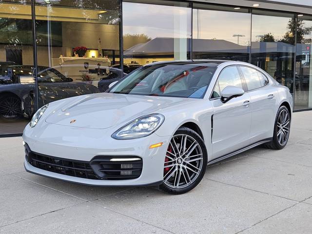 2022 Porsche Panamera 4S AWD photo