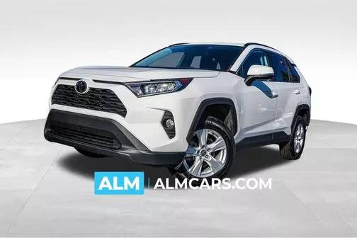 2021 Toyota RAV4 XLE FWD photo