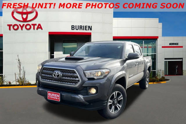 2016 Toyota Tacoma TRD Sport RWD photo