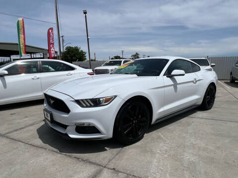 2016 Ford Mustang EcoBoost Premium RWD photo