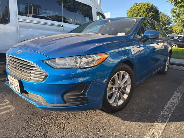 2020 Ford Fusion SE FWD photo