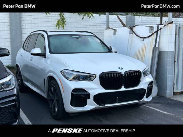 2022 BMW X5 xDrive40i AWD photo